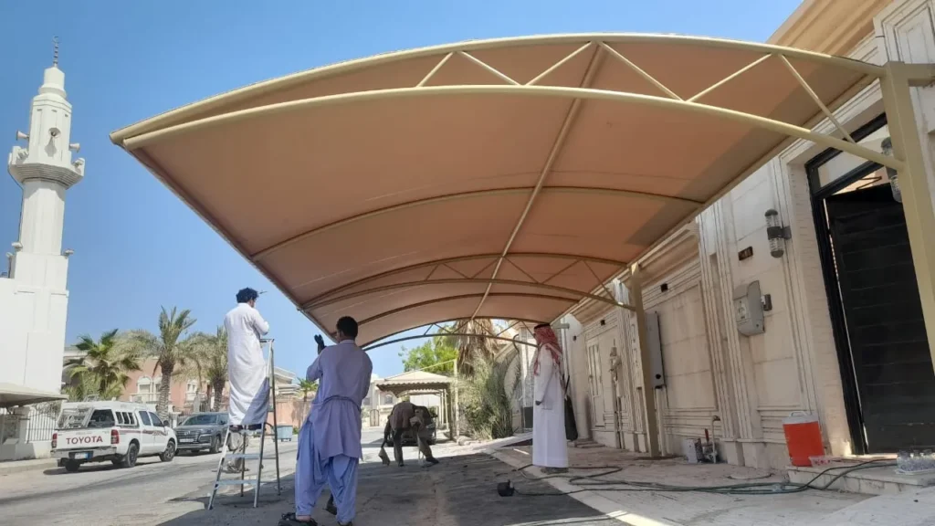 أفضل مظلات سيارات الدمام